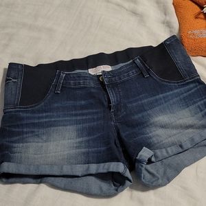 Maternity shorts w/ stretch panels